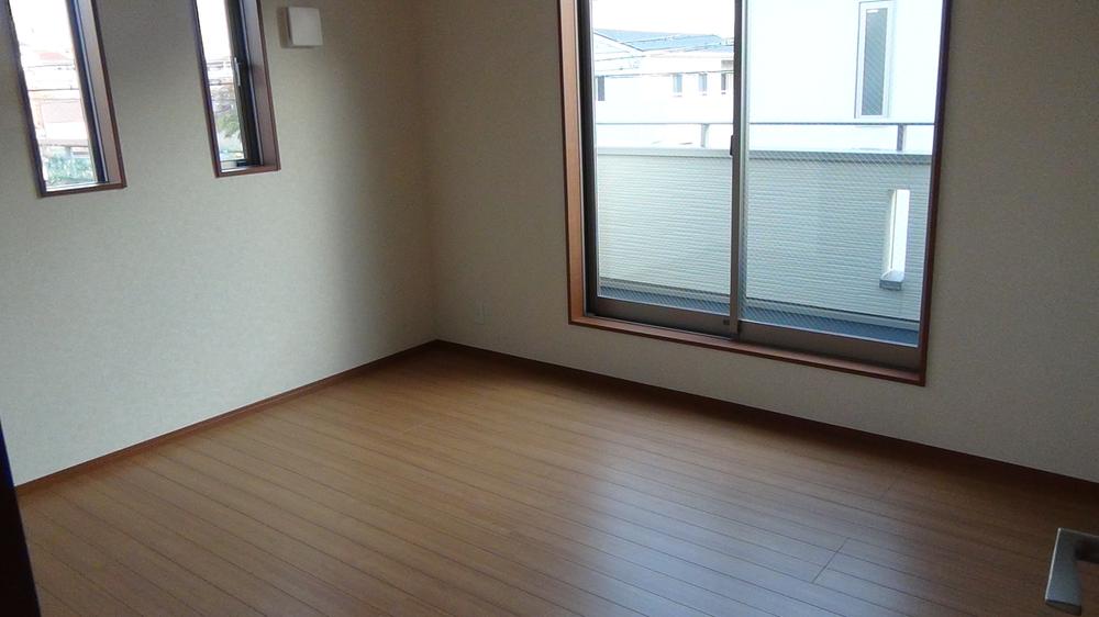 Non-living room. Second floor Western-style