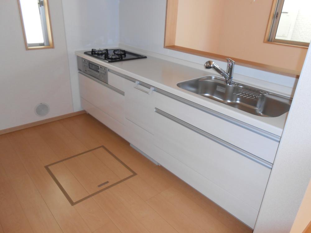 Kitchen. Face-to-face kitchen