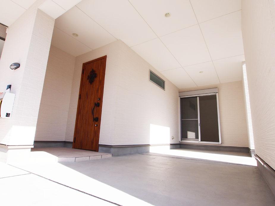 Parking lot. Parking two plan possible! !