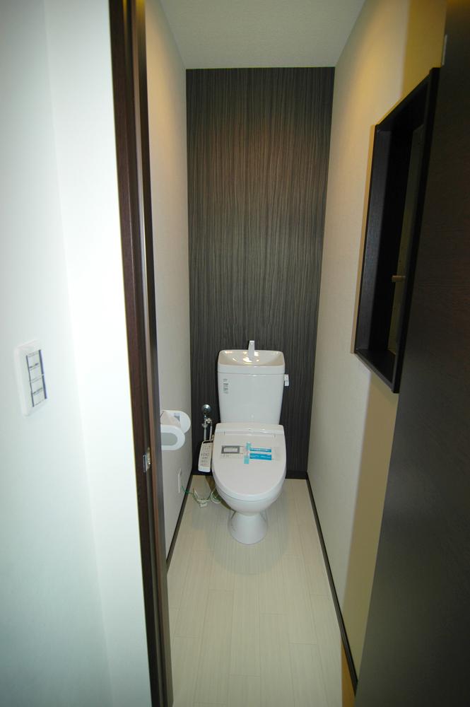 Other. Solar housing construction cases (housing facilities)