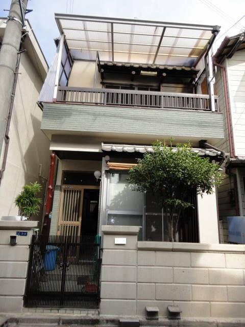 Local appearance photo. The date and time of your choice is possible guidance