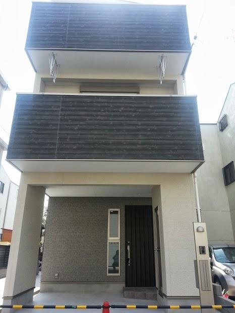 Local appearance photo. Local (10 May 2013) Shooting