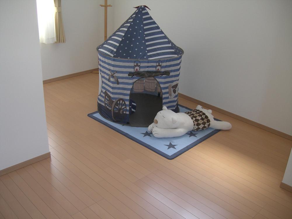 Non-living room. 3F Western-style (1)