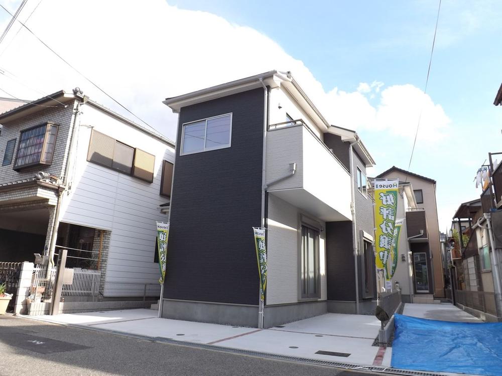 Local appearance photo. Local photos (appearance) 10-year warranty for peace of mind!