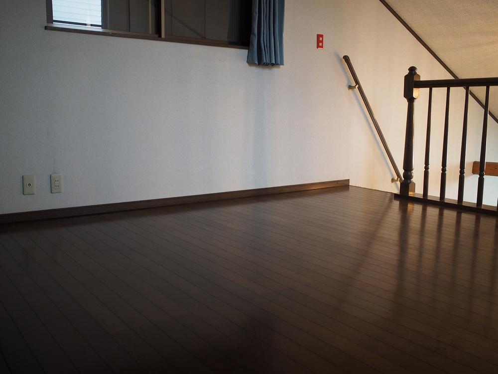 Non-living room. Indoor (11 May 2013) Shooting