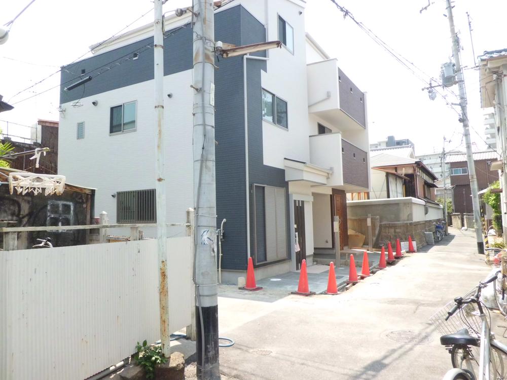 Local photos, including front road