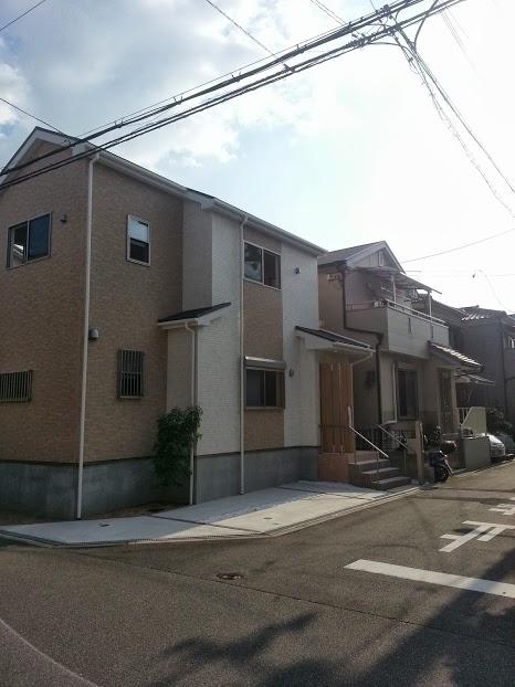 Local appearance photo. Local (09 May 2013) Shooting