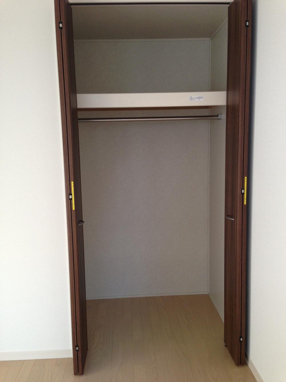 Receipt. All room with storage!  Also peace of mind one with a lot of luggage!