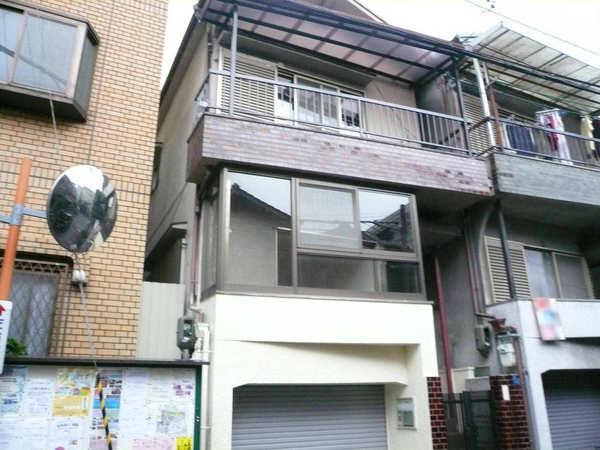 Local appearance photo