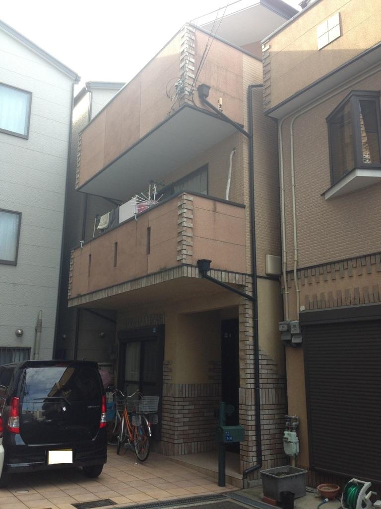 Local appearance photo