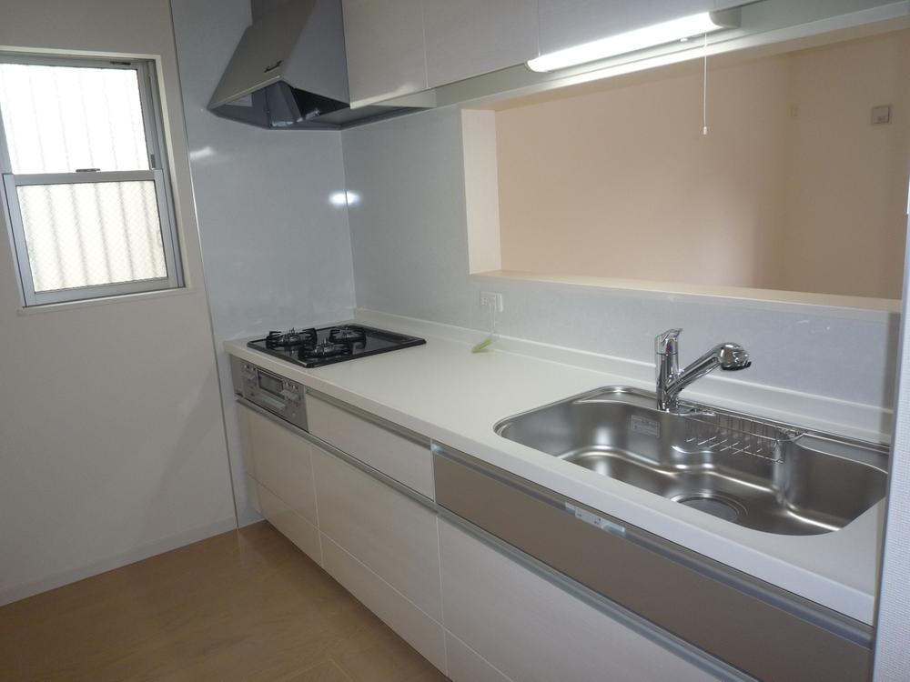 Kitchen. Indoor (July 2013) Shooting No. 3 place