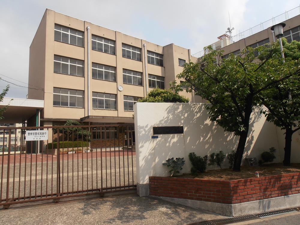 Other local.  ◆ primary school