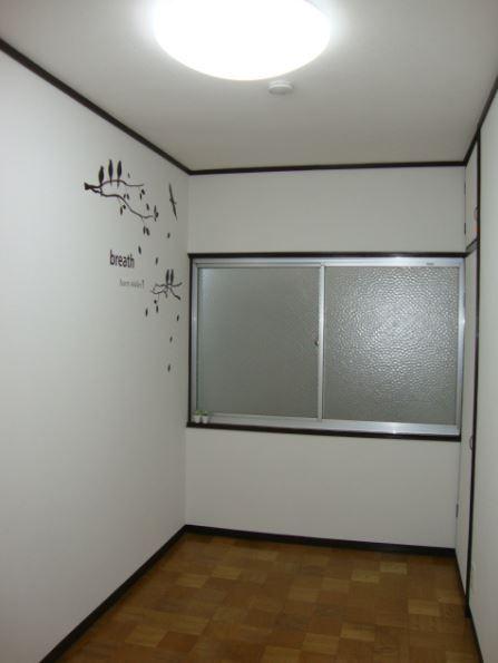 Non-living room. Indoor (September 2013) Shooting