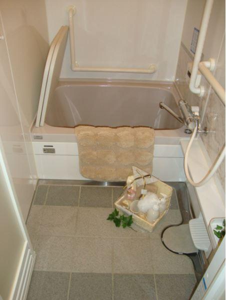 Bathroom. Indoor (September 2013) Shooting