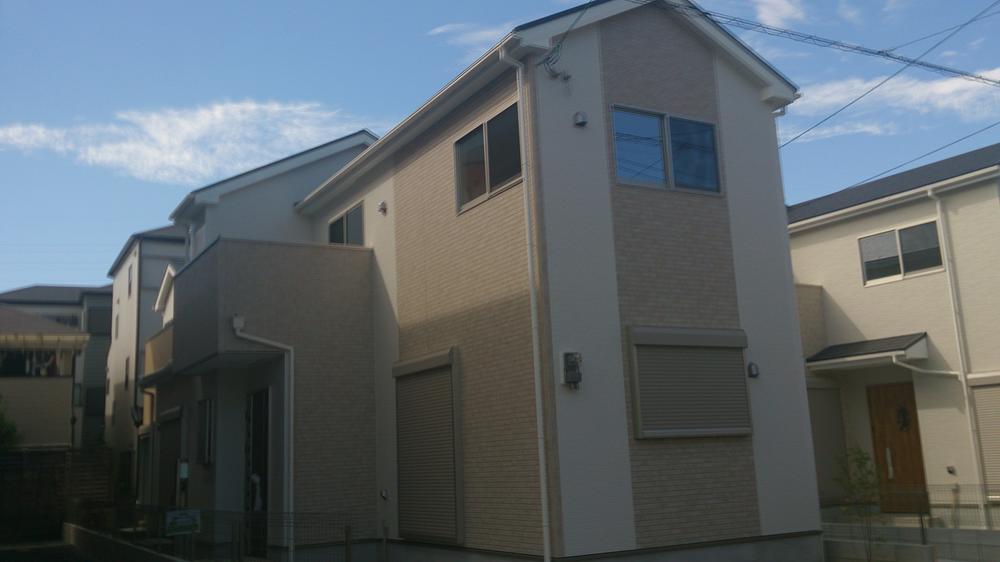 Local appearance photo