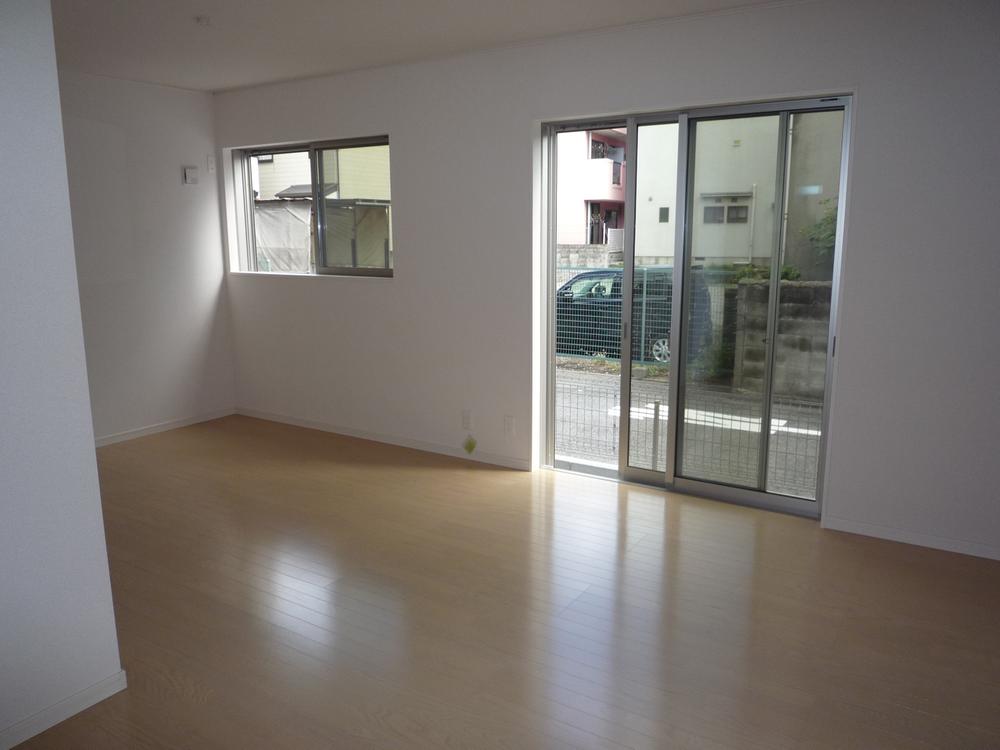 Living. Local (10 May 2013) Shooting No. 2 place