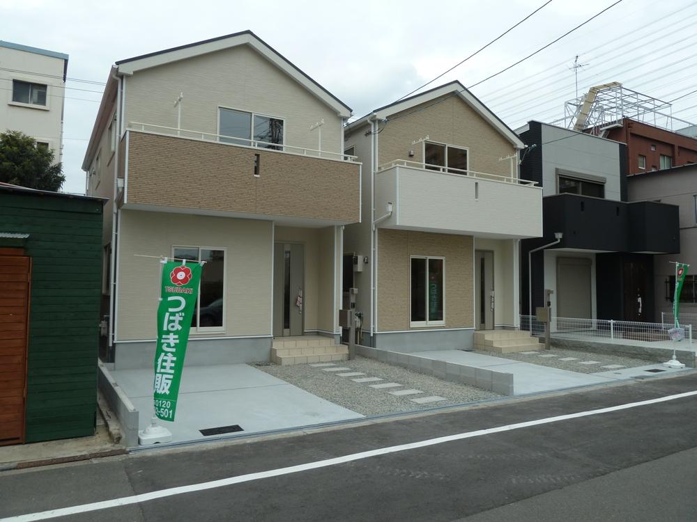 Local photos, including front road. This price certainly once please check on the second floor stand in Osaka city.