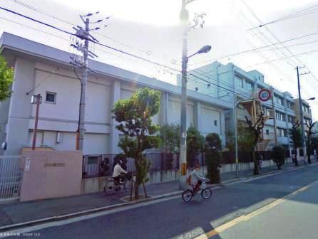 Primary school. 360m to Osaka City Kiyoe Elementary School
