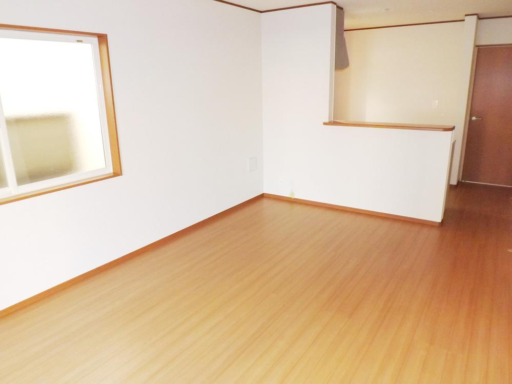 Living. Local photos (living) LDK14 Pledge, All rooms have double-glazing!