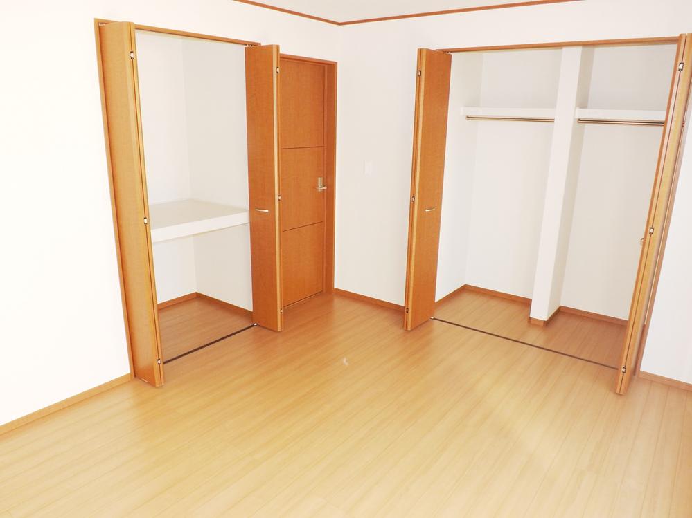 Other introspection. Local photos (Western-style)