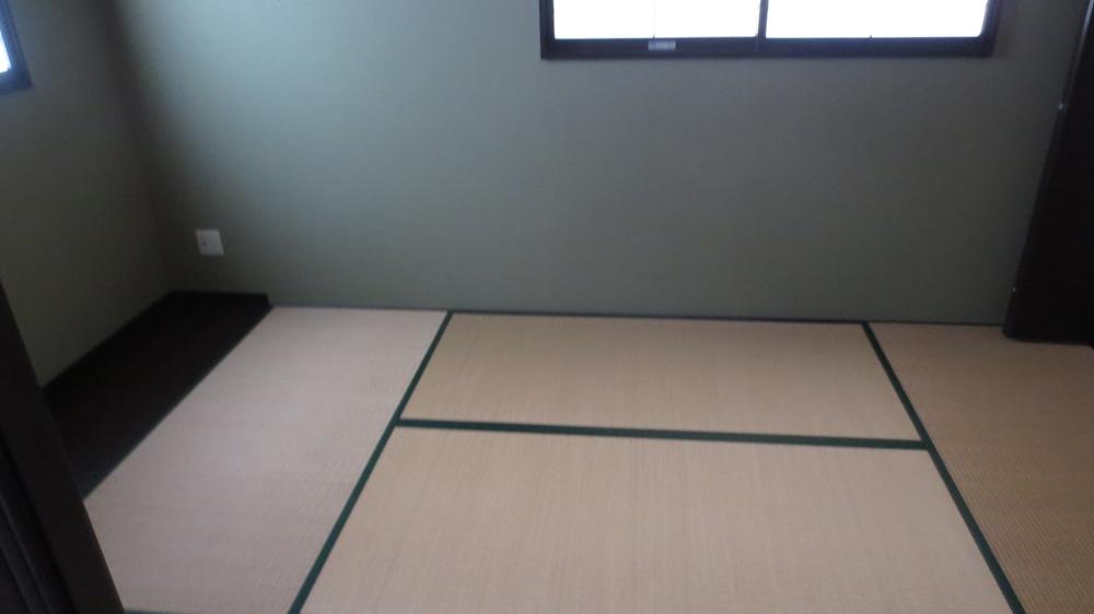 Other introspection. The third floor of a Japanese-style room