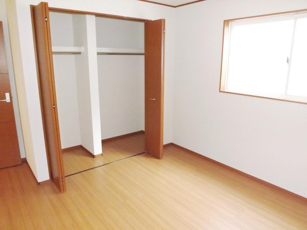 Other introspection. Local photos (Western-style)