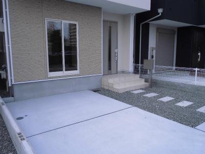 Parking lot. Local (11 May 2013) Shooting