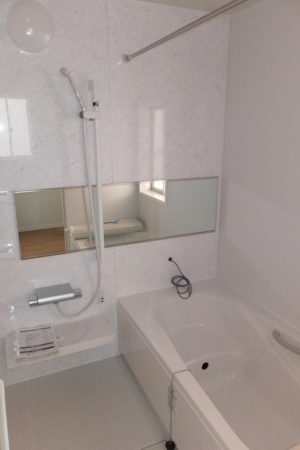 Bathroom. Indoor (11 May 2013) Shooting