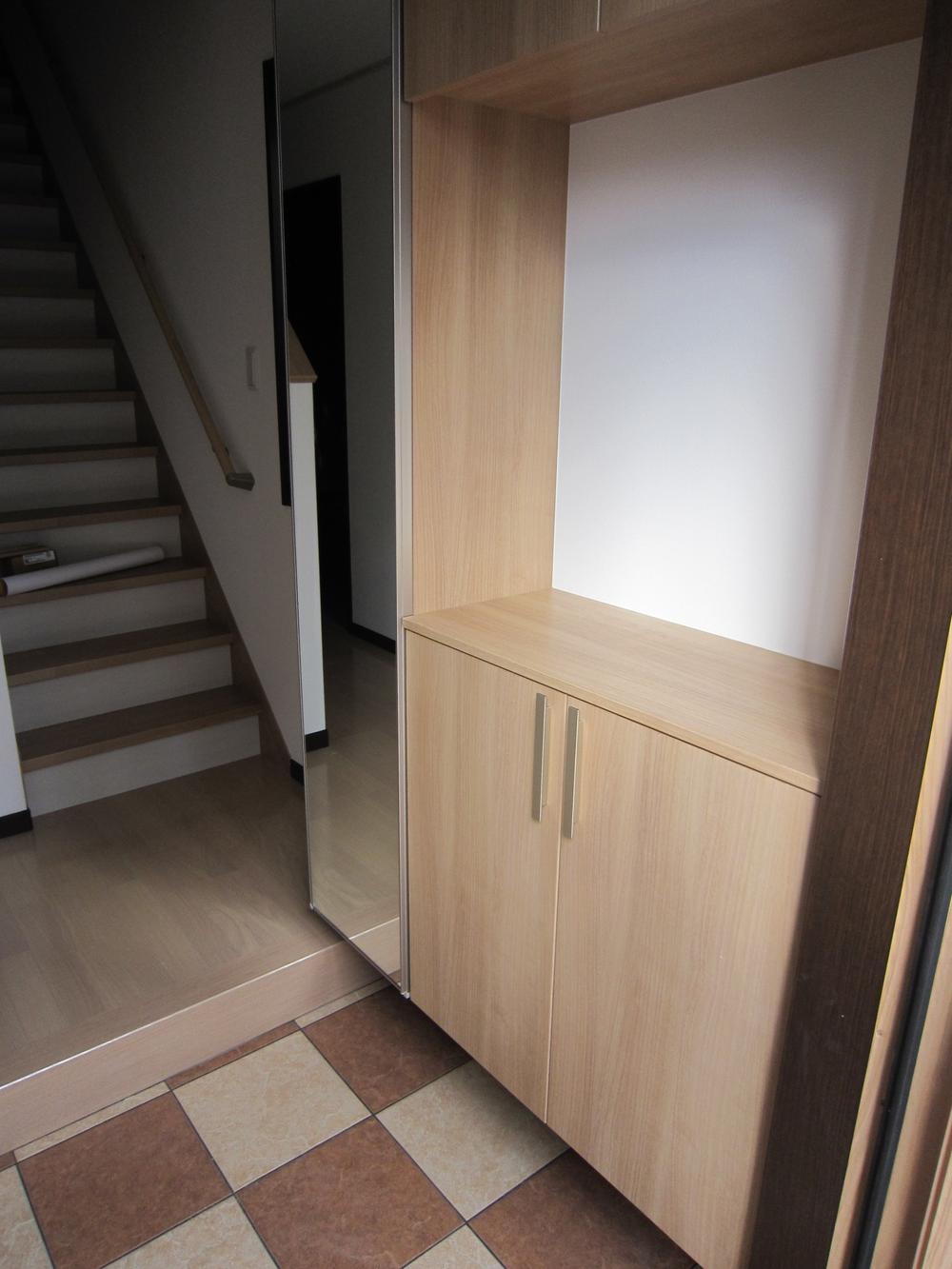 Other local. Entrance