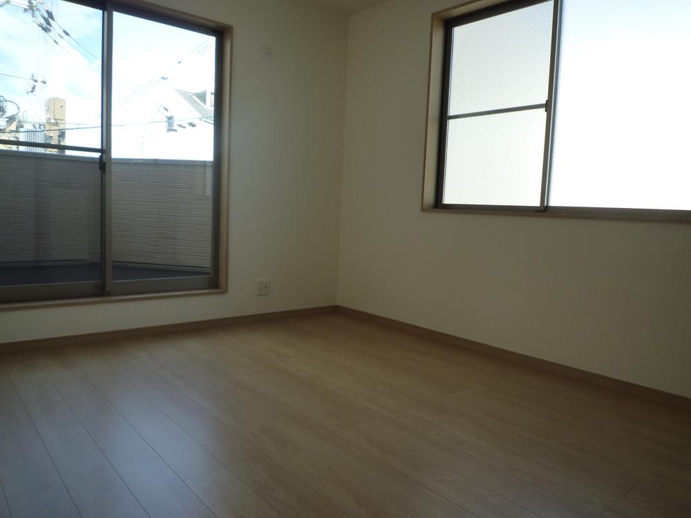 Non-living room. 3 Kaiyoshitsu