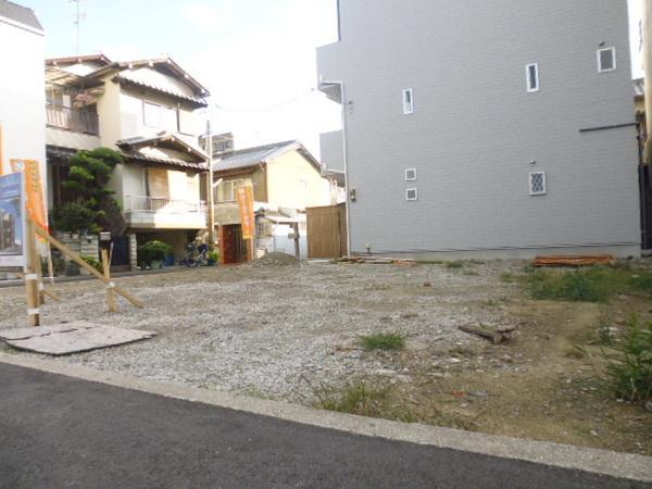 Local photos, including front road