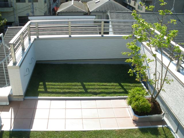 Same specifications photos (appearance). Spacious balcony.