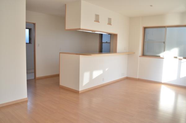 Living. Gather the family living room Sunny space!