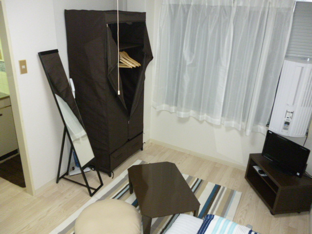 Other. Receipt ・ mirror ・ There is also a vacuum cleaner