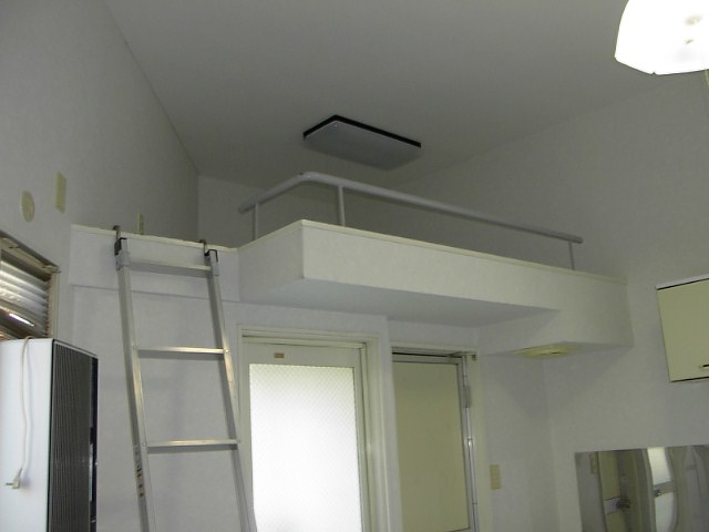 Other Equipment. Spacious loft!