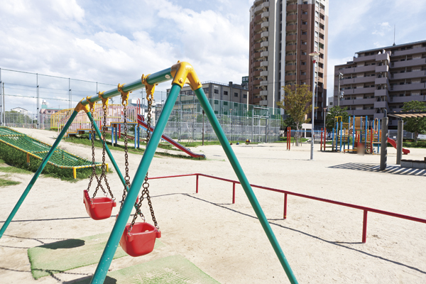 Surrounding environment. Sawano the town park (a 1-minute walk ・ About 70m)