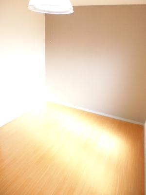 Other room space. I day is good.