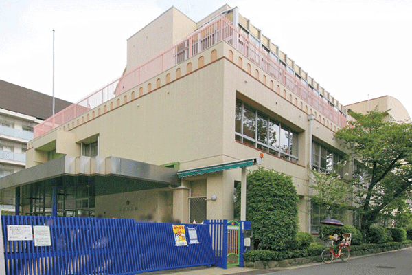 Surrounding environment. Bandai kindergarten (8-minute walk ・ About 600m)