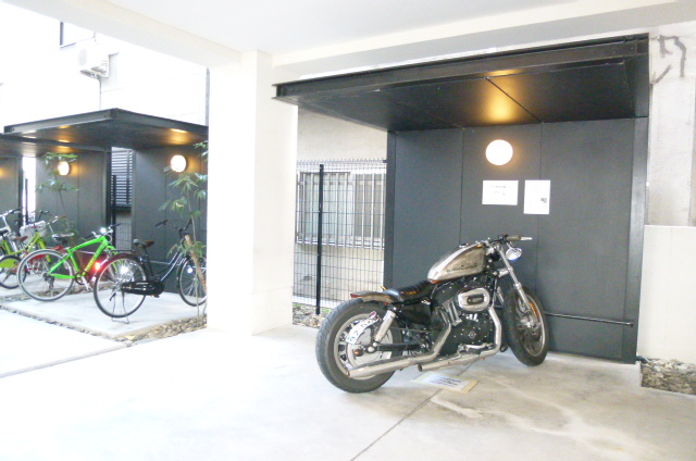 Living and room. There are bike-only spaces. 