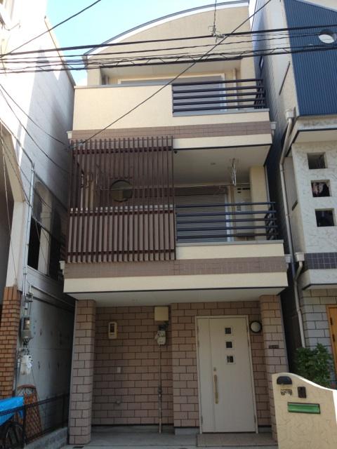 Local appearance photo