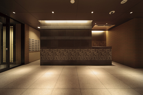 Shared facilities.  [Entrance hall] To enter the front of the entrance, Natural stone has the texture of the (lava stone) is nestled a beautiful Art Wall. Fuji pattern spandrel wall portion of the motif of the Employed pattern emit a beauty of, Soften the live person and guests of the heart. Tezukayama uptake of fine air that has nurtured is, Fill it into the gently flowing time and space. Ie, Have a role to skillfully fuse the inside and outside, I draw the hospitality of the heart