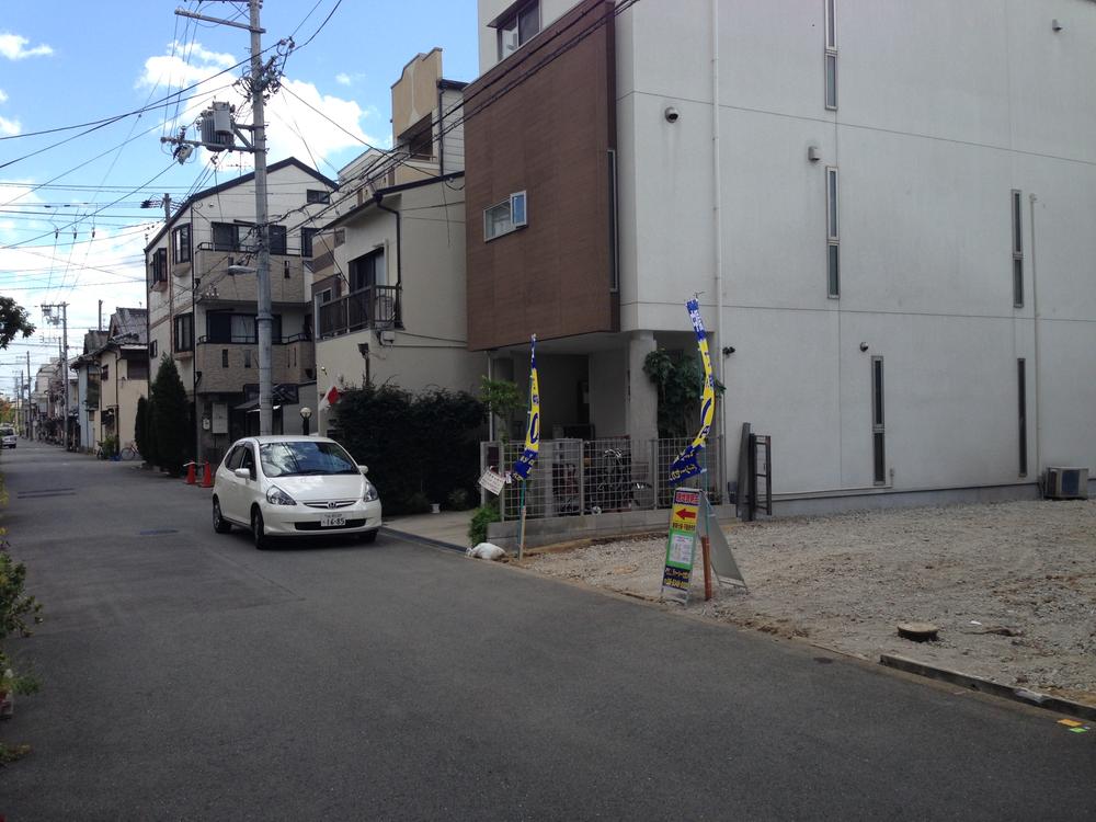 Local photos, including front road. Local (September 2013) Shooting