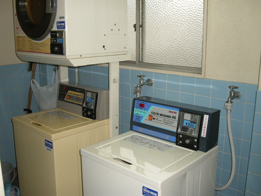 Other common areas. Launderette