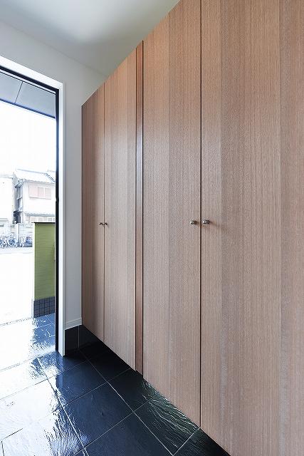 Entrance. One example same specifications