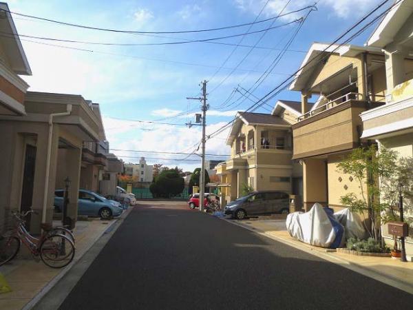 Local photos, including front road