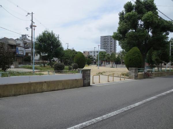 park. Until ToSawa park 900m ToSawa park