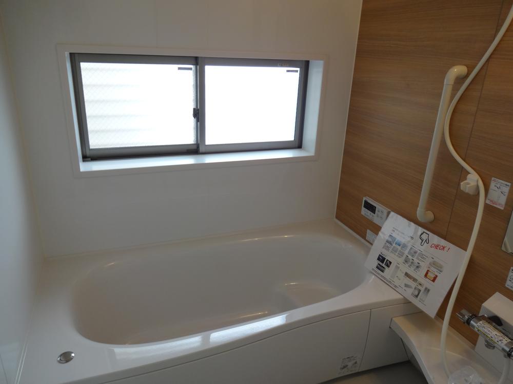 Bathroom. Breadth Hitotsubo size