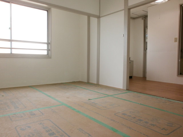 Living and room. Under construction