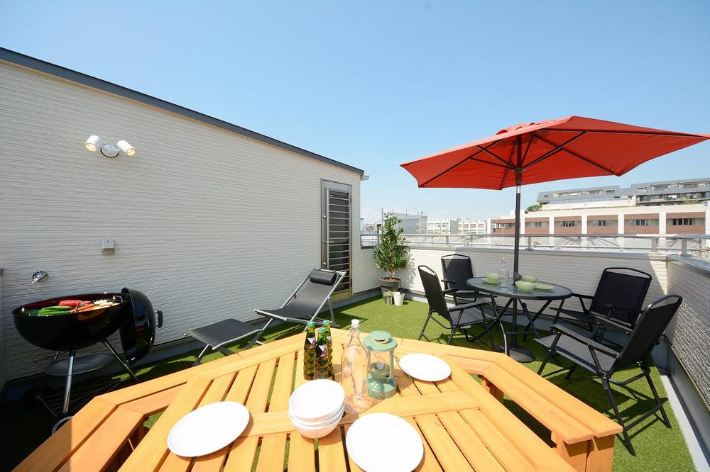 You can enjoy, such as BBQ party invites "Soraniwa" friend. "If you do not a suburban garden can not have" was realized a private garden to overturn the. Local (September 2013) Shooting. You can enjoy, such as BBQ party invites "Soraniwa" friend. "If you do not a suburban garden can not have" was realized a private garden to overturn the.