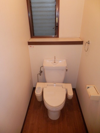 Toilet. "Taisho-ku ・ Rent "Washlet